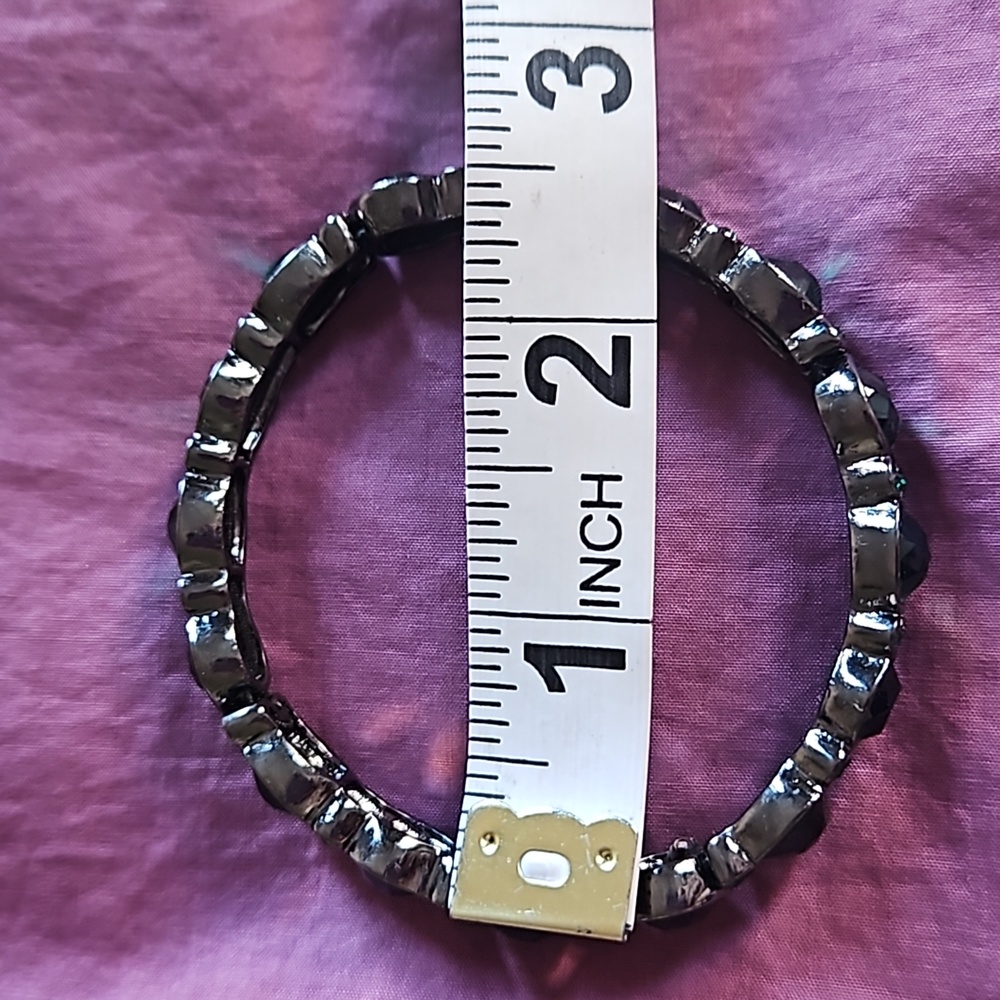 Avon deep emerald green sparkly stretch bangle bracelet - Picture 3 of 5